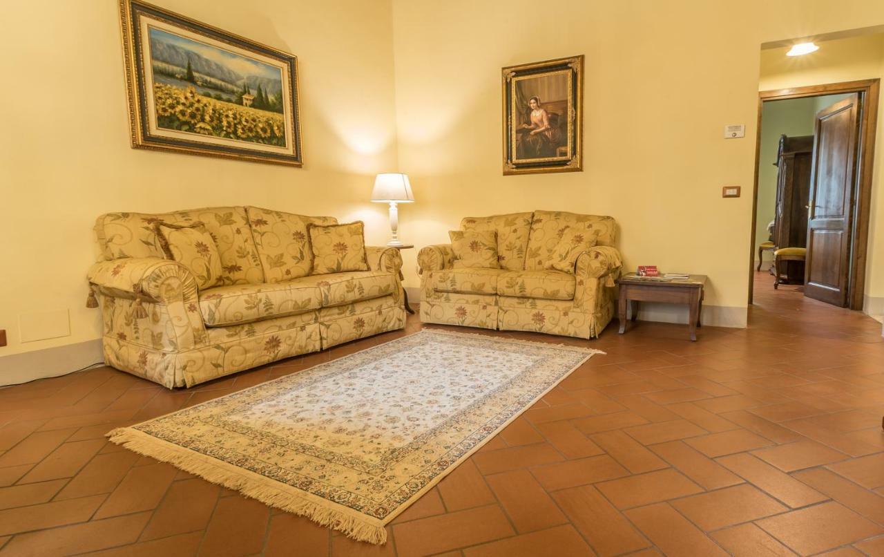 Luxury Apartment Piazza Grande มอนติปุลเชียโน ภายนอก รูปภาพ