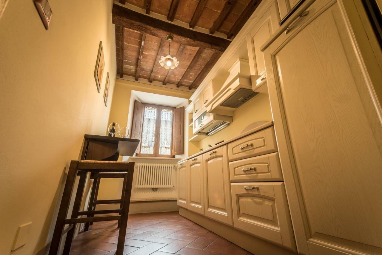 Luxury Apartment Piazza Grande มอนติปุลเชียโน ภายนอก รูปภาพ